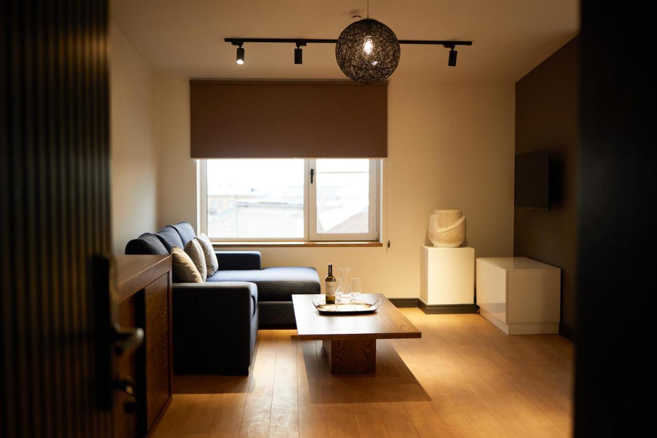 Barbar Apart Hotel Gjoemri Buitenkant foto